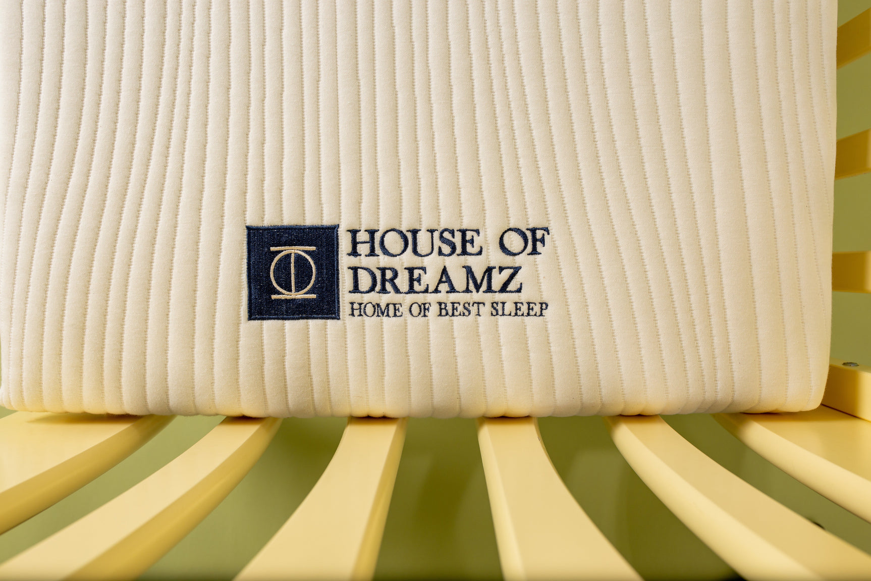 House Of Dreamz - Otroško ležišče iz naravnega lateksa 0 - 12 mesecev - House Of Dreamz